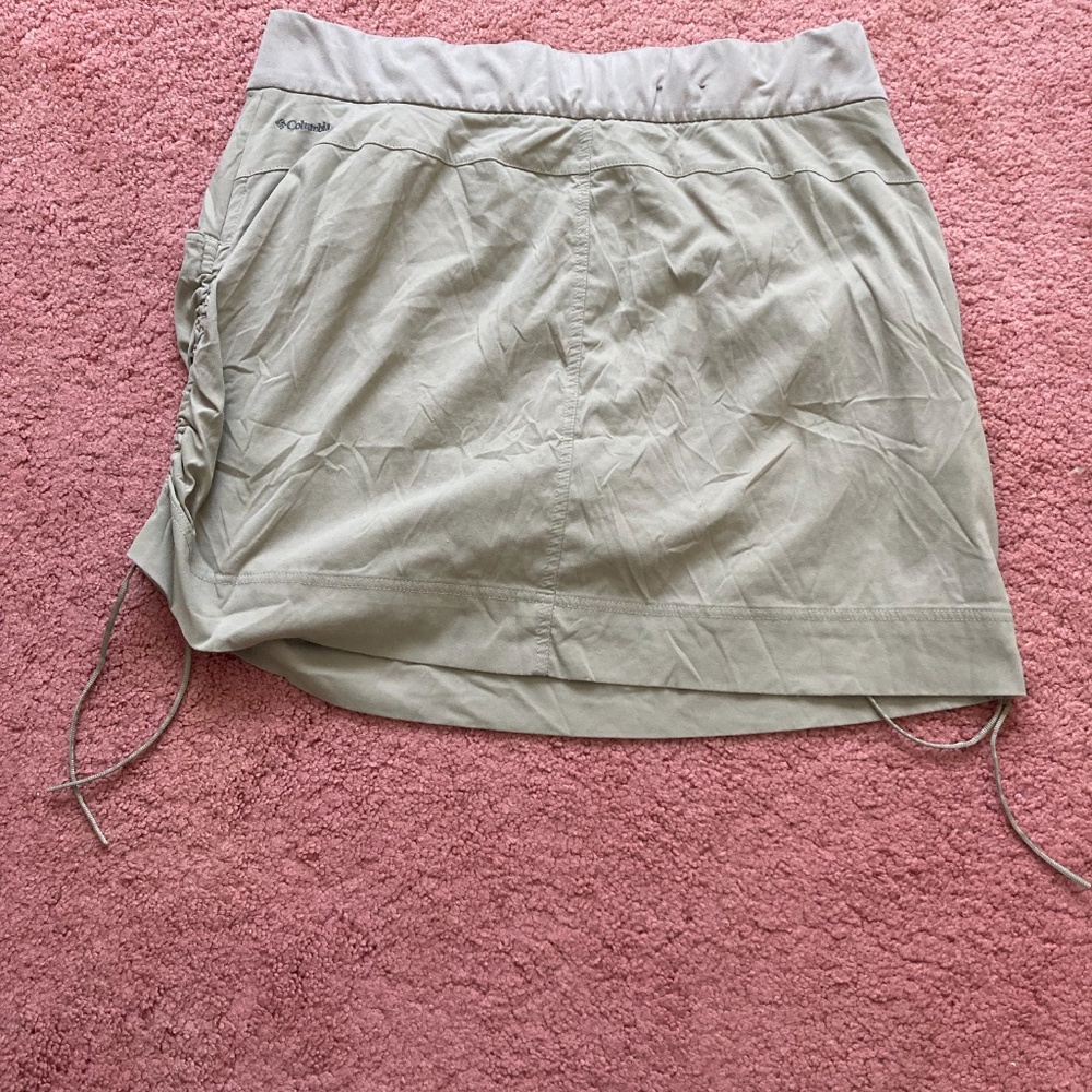 Columbia Active Skort Olive Green Omni Shield Advanced Repellant Size XL - Picture 5 of 5
